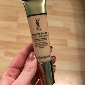 YSL touché eclat all in one Glow B20